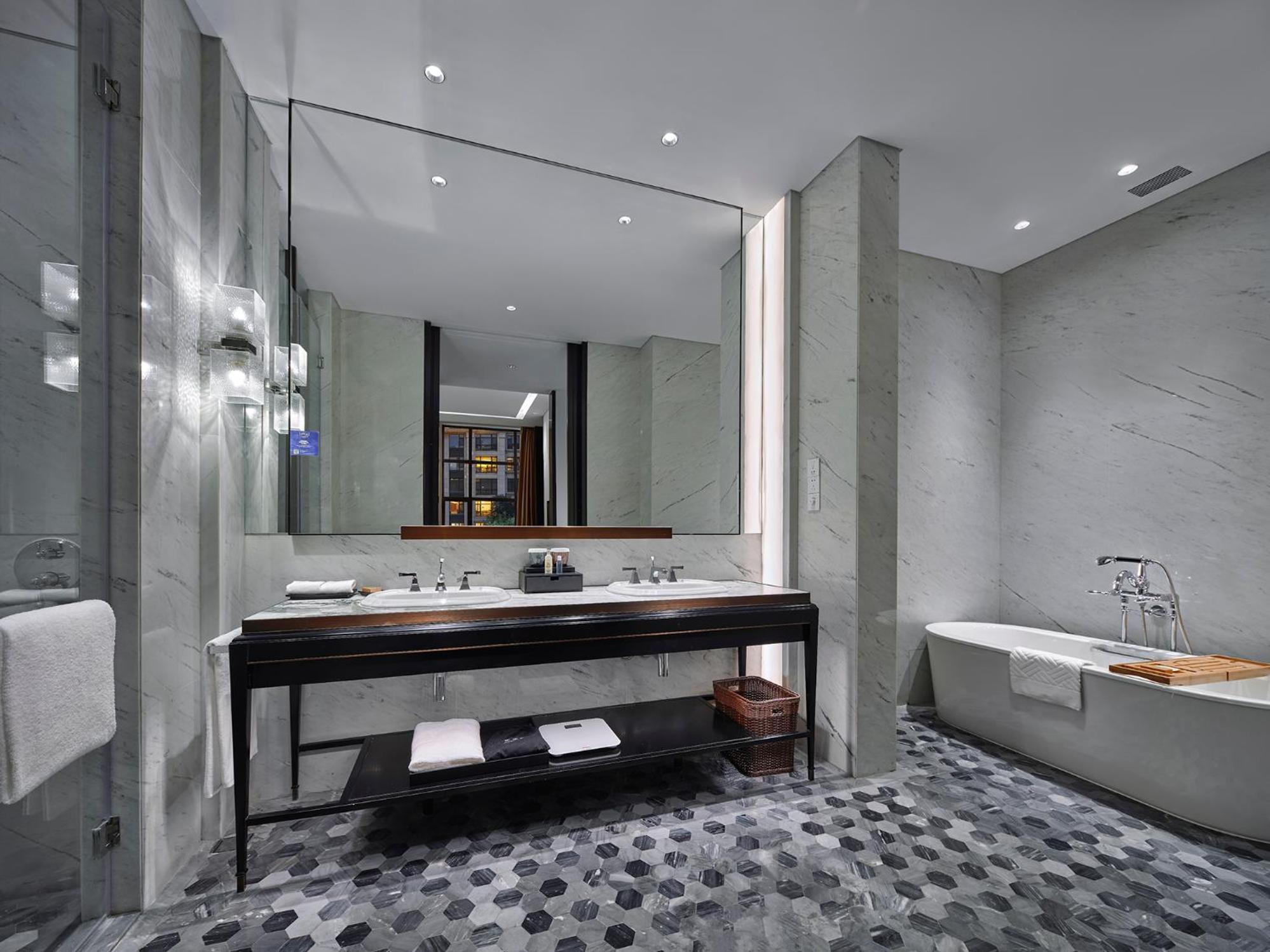 Hilton Beijing Daxing Hotel Exterior photo